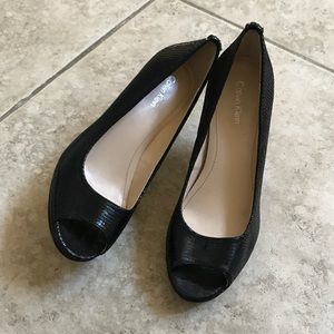 Women’s shoes